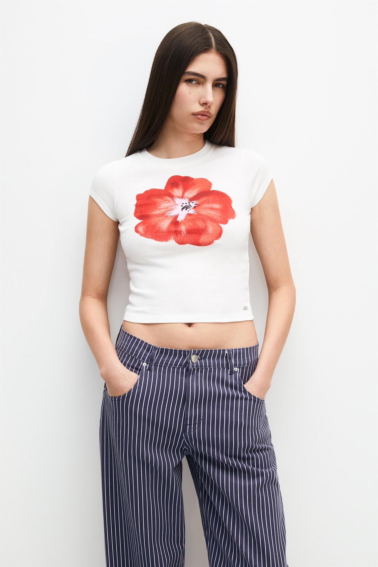 SHORT SLEEVE FLORAL T-SHIRT